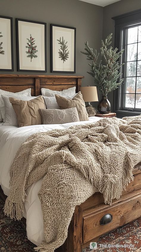 Christmas Bedroom Decor to Try This Season - The Garden Style Rustic Neutral Bedding, Mountain Lodge Bedroom Master Suite, Guest Bedroom Ideas Western, Light Wood Furniture Bedroom Ideas, Cozy Farmhouse Master Bed, Master Bedrooms Decor With Dark Wood Furniture, Ski Chalet Bedroom Ideas, Woodland Cottage Bedroom, Master Bedrooms Decor Cottage