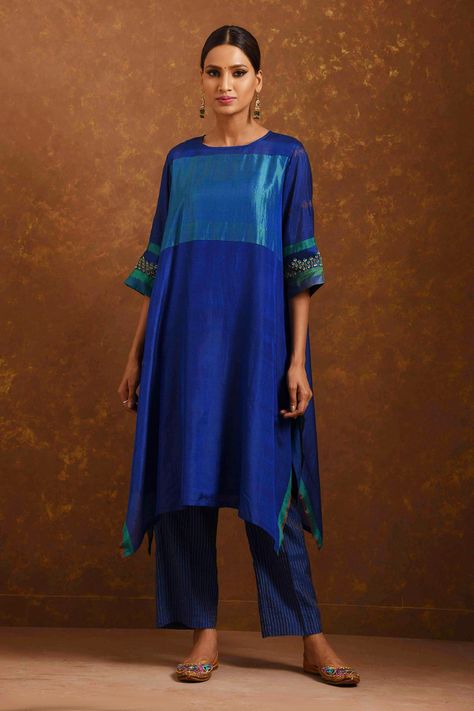 Shop for these amazing collections of Blue Handwoven Silk Round Kurta And Pant Set For Women by Priti Prashant online at Aza Fashions. Asymmetric Kurta, Silk Kurti Designs, Cotton Short Dresses, Pink Kurta, Kurta Cotton, Kurta Patterns, Lehenga Blouse Designs, Striped Pant, Simple Kurta Designs