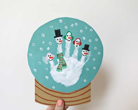 Snow Globe Craft - Childhood Magic Handprint Snowglobe, Winter Crafts School, Easy Snow Globe Craft, Snowman Handprint, Easy Snow Globes, Snowglobe Craft, Christmas Cards Handmade Kids, Handprint Activity, Snow Globe Craft