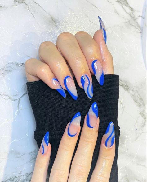 Cute Aesthetic Nails, Nails Art Tutorial, Silhouette Nails, Blue Prom Nails, Best Nail Ideas, Hippie Nails, Blue Acrylic Nails, Easy Nails, Simple Gel Nails