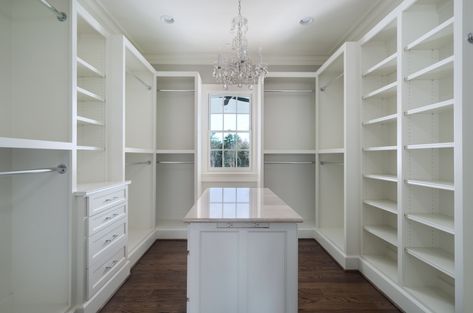 Island with outlets in the closet. Don't forget a full-length mirror Master Closet Island, Walk In Closet Island, Walking Closets, Hunt House, Wardrobe Diy, Master Remodel, Closet Idea, Most Pinned, Master Closet Design