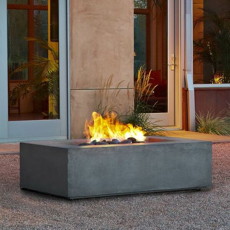 Outside Fire Pits, Fire Pit Materials, Natural Gas Fire Pit, Outdoor Fire Pit Table, Propane Fire Pit Table, Gas Fire Table, Concrete Fire Pits, Gas Fire Pit Table, Gas Fire Pit