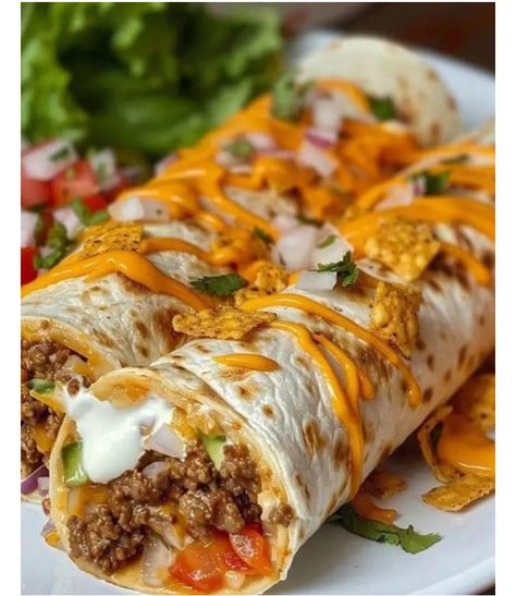 Nacho Cheese Beef Wrap, Nachos Dinner, Beef Burritos, Wraps Recipes Easy, Taco Seasoning Mix, Beef Wraps, Nacho Cheese Sauce, Wrap Recipe, Nachos Beef