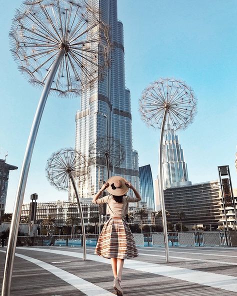 Burj Khalifa Photography, Dubai Photography Ideas, Dubai Picture Ideas, Dubai Instagram Pictures, Dubai Photoshoot, Abu Dhabi Travel, Dubai Photography, Idda Van Munster, Dubai Houses