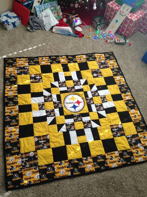 STEELERS Nfl quilt Steelers Quilt, Football Quilt, Sports Quilts, Football Crafts, Tshirt Quilt, Steeler Nation, Boy Quilts, Shirt Quilt, Panel Quilts