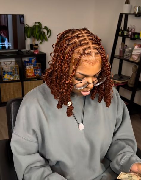 Ginger Invisible Locs, Invisible Locs Bob, Invisible Locs Hairstyles, Unique Loc Styles, Locs Bob, Invisible Locs, Short Shaved Hairstyles, Short Box Braids Hairstyles, Short Locs Hairstyles