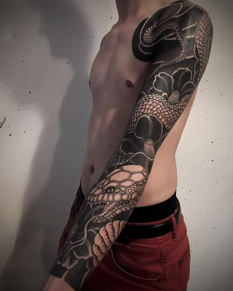 Snake Sleeve, Negative Tattoo, Japanese Snake, Japanese Snake Tattoo, Cobra Tattoo, Snake Tattoos, Full Sleeve Tattoo Design, Blackout Tattoo, Back Shoulder Tattoos