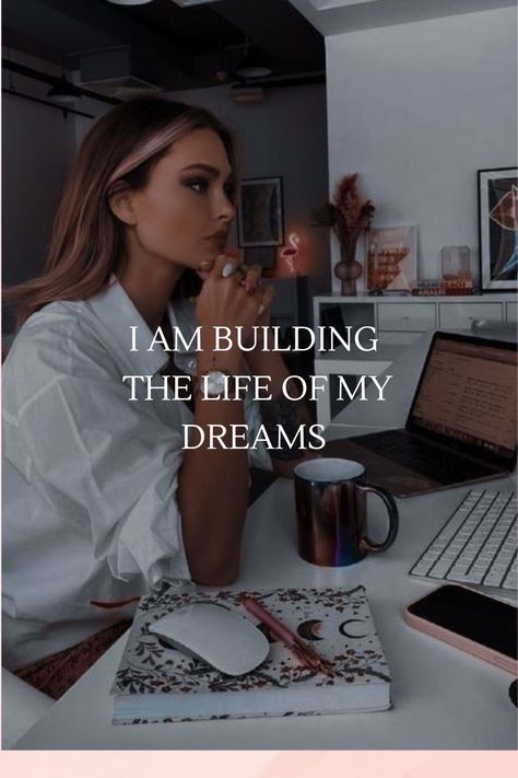 Boss Woman Vision Board, Vision Board Powerful Women, Human Resource Aesthetic, Vision Board Pictures Sucess, Independent Business Woman Aesthetic, Vision Board Photos Business Woman, Aesthetic Successful Women, Business Women Ceo Aesthetic, Career Success Aesthetic Women