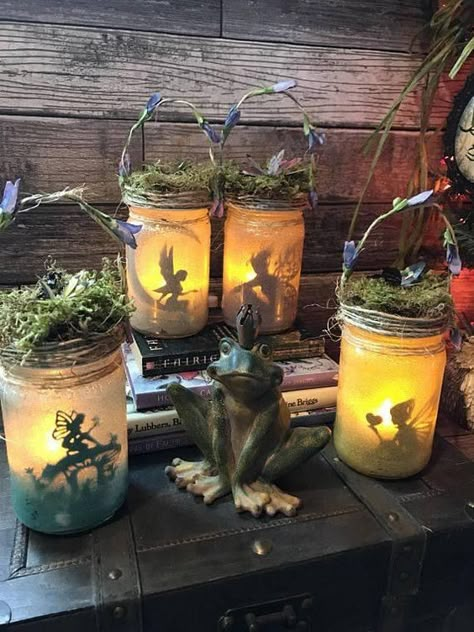 Fairy Light Jar, Fairy Jars Diy, Fairy Mason Jars, Diy Jars, Lantern Party, Fairy Lights In A Jar, Fairy Lantern, Fairy Lights Garden, Light Fairy