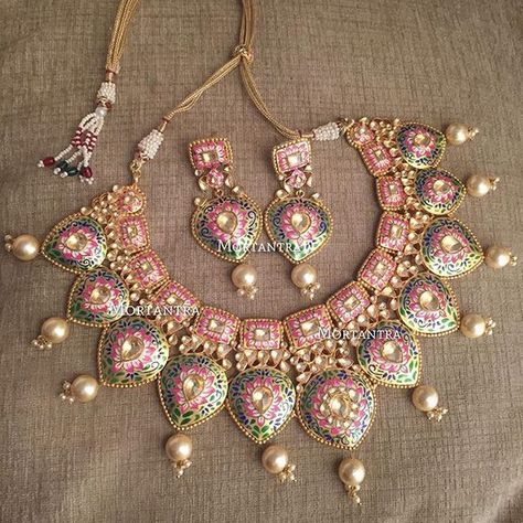 The Best Meenakari Jewellery Pieces We Spotted Online for Your Mehendi! Sunita Shekhawat, Fly Jewelry, Meenakari Jewellery, Festive Jewellery, Punjabi Jewelry, Cz Jewellery, Royal Jewellery, Jewellery Bridal, Followers On Instagram