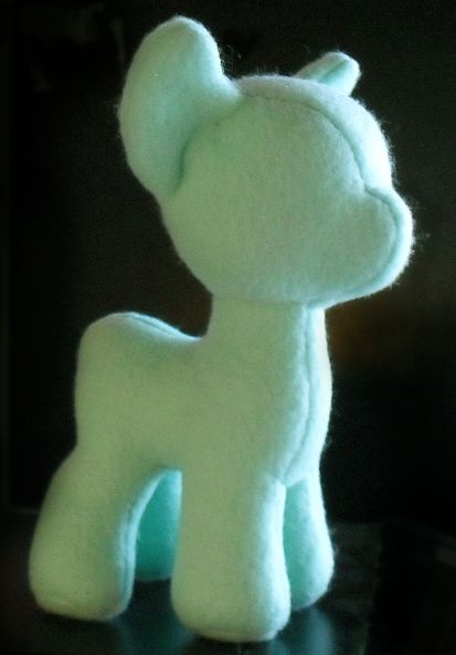 New Basic foal test by Voodoo-Tiki.deviantart.com on @deviantART Mlp Sewing Pattern, My Little Pony Plush Pattern, Mlp Plush Pattern, Mlp Plush, Sewing Things, Plushie Patterns, Plush Pattern, Sims 3, Sewing Patterns Free