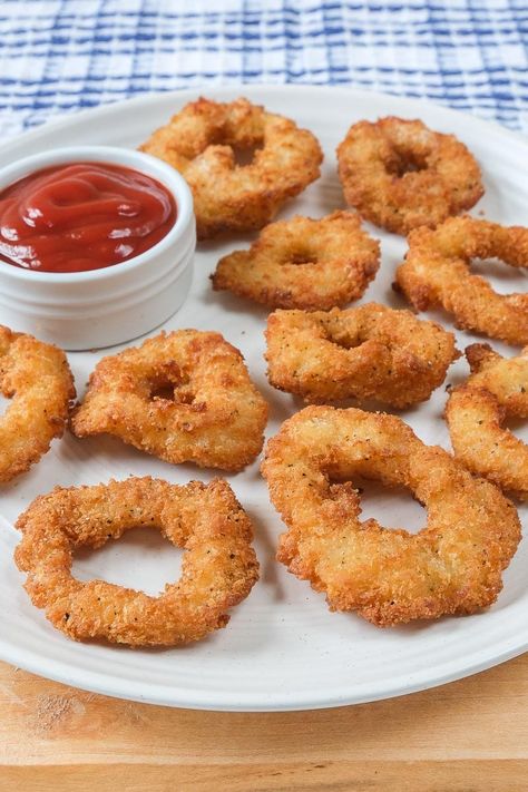 Calamari In Air Fryer, Calamari Rings Recipe, Cooking Squid, Cooking Calamari, Calamari Rings, Roaster Recipes, Calamari Recipe, Shrimp And Crab Boil, Ninja Air Fryer