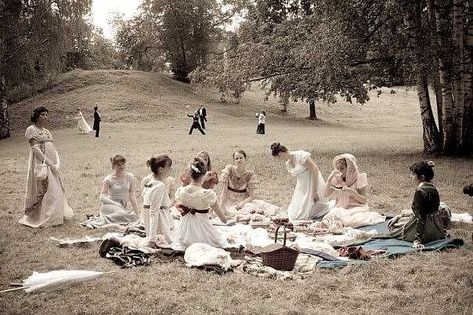 19th century: culture of high society | earlydance.org Regency Picnic Aesthetic, High Society Fashion, Regency Picnic, Country Manor House, 19th Century England, England Aesthetic, Country Manor, British Architecture, Romantic Academia