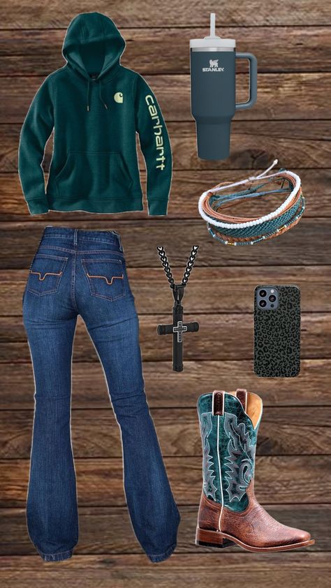 #countrygirl #country #countryoutfit #countryoutfits #oufits #outfit #fits #fit #countryoutfitinspo #outfitinspo #inspo Country Female Outfits, Country Style Clothes For Women, Cute Country School Outfits, Country Camo Outfits, Teen Cowgirl Outfits, Roblox Country Outfit Codes, Woman Country Outfits, 78 Degree Weather Outfit Fall, Carhartt Women Outfits Hoodie