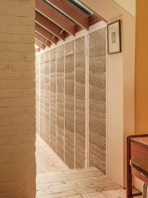 Hempcrete Furniture, Plaster Walls Interior, Rough Textured Walls, Wooden Architecture, Archi Design, London Kitchen, Stone Architecture, Victorian Home, London House