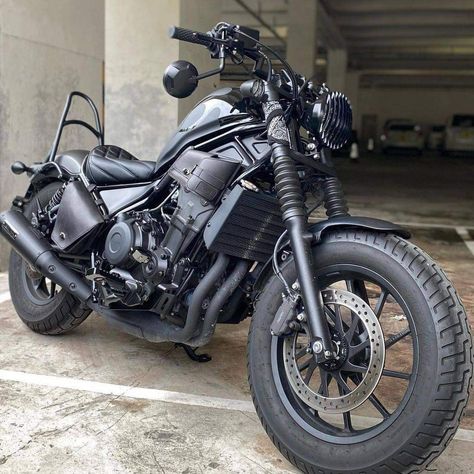 Cmx500 Custom, Indian Dark Horse, Motor Cafe Racer, Motorcycle Build, Adventure Bike Motorcycles, Cafe Racer Moto, Pretty Bike, Biker Love, Motorcycle Types