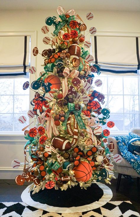 Phillies Christmas Tree, Sports Christmas Decorations, Sports Tree Christmas, Sports Themed Christmas Tree Ideas, Mens Christmas Tree, Christmas Tree Sports Theme, Christmas Tree Ideas For School, Sport Christmas Tree, Sports Theme Christmas Tree