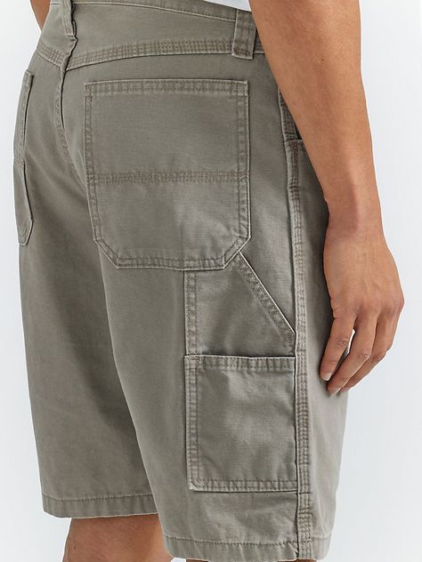 Just like your favorite carpenter jean, the men's Wrangler Authentics® loose fit carpenter short comes with everything needed to tackle projects big and small. It's made of 100% cotton for a sturdy feel every step of the way. This denim short comes all the classic details you depend on, including a discreet cell phone pocket and practical hammer loop. Plus, its relaxed fit promises long-lasting comfort. Whenever the weather lightens up, you'll be reaching for these. Long Shorts Men, Wrangler Shorts, Mens Denim Shorts, Workwear Jeans, Mens Workwear, Outdoor Pants, Outdoor Men, Carpenter Jeans, Work Wear Women