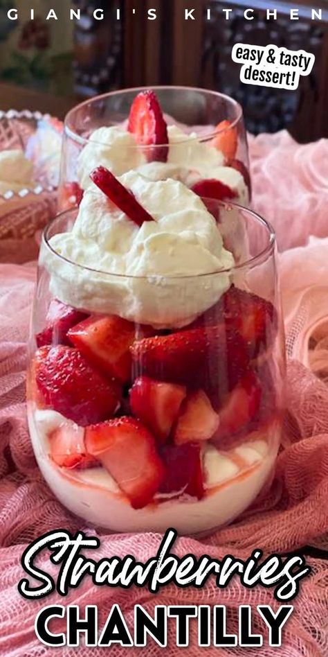 Strawberry Chantilly is a delicious, simple, and tasty dessert that is perfect for any occasion! This strawberry chantilly takes only five minutes to make! Strawberry chantilly is made with layers of homemade chantilly cream and freshly sliced strawberries. This strawberry chantilly recipe is perfect for a cool dessert that everyone will love. Try this easy strawberry chantilly! Strawberry Chantilly, Sliced Strawberries, Chantilly Cream, Tasty Dessert, Spring Desserts, Pastry Desserts, Easy Strawberry, Fresh Fruits And Vegetables, Easy Dessert