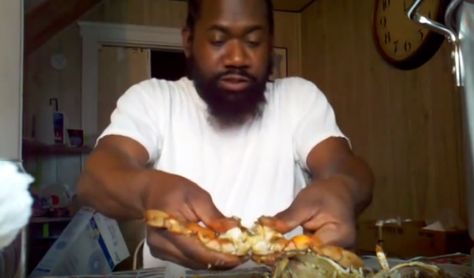 How To Eat Blue Crab, Maryland Blue Crab, Blue Crabs, Leave No Trace, Did You Eat, Blue Crab, People Eating, Crab Meat, Left Behind