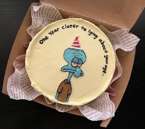 Clever Birthday Cake, Funny Birthday Cakes Aesthetic, Squidward Cake Birthday, Funny Bento Cake For Best Friend, Heartstopper Cakes, Meme Cakes Birthday, 33 Birthday Cake, Cake Designs Funny, 22 Birthday Cake