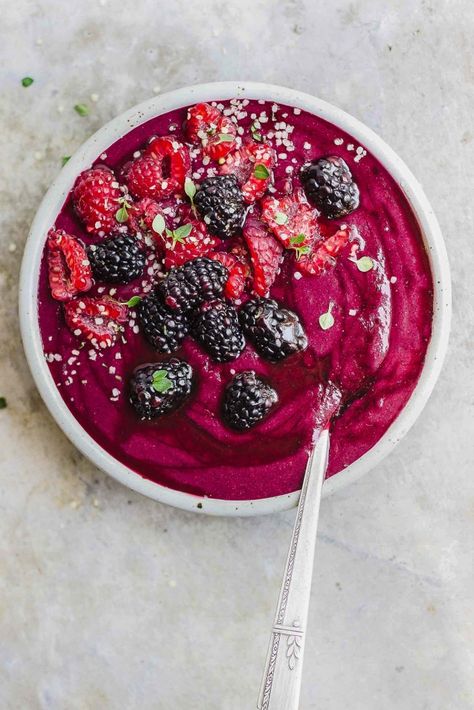 Superfood Breakfast Bowl, Ground Flax Seed, Smoothie Bowl Recipe Healthy, Superfood Breakfast, Smoothies Vegan, Healthy Fruit Smoothies, Kale Smoothie, Acai Bowls, Smoothie Bowl Recipe