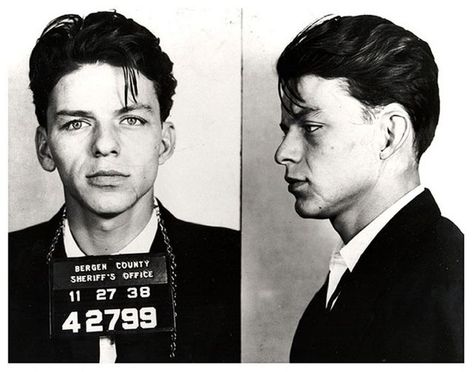 Frank Sinatra Mugshot, Pop Art Wall Decor, Pop Art Wall, Mug Shot, Frank Sinatra, Mug Shots, Picture Photo, Mug