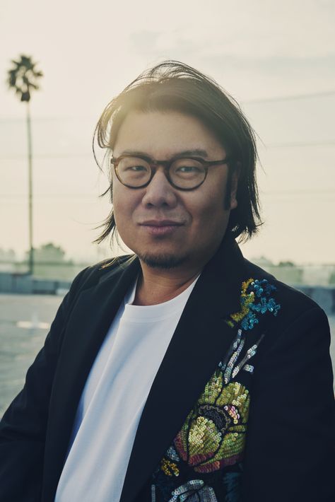 Kevin Kwan and Cornelia Guest Share Crazy Rich, and Famous Stories Cornelia Guest, Kevin Kwan, Crazy Rich Asians, Crazy Rich, Rich And Famous, Summer Reading Lists, Good Friends, Car Logos, Great Friends