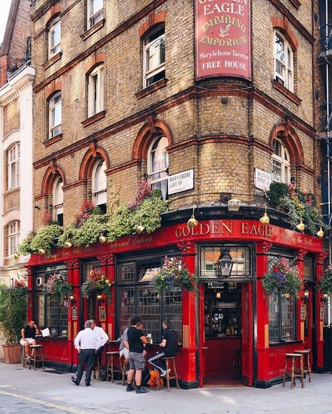 Bakery Shops, Black Store, Marylebone London, Pub Interior, Pub Design, Travel London, Storefront Design, British Pub, Gallery Ideas