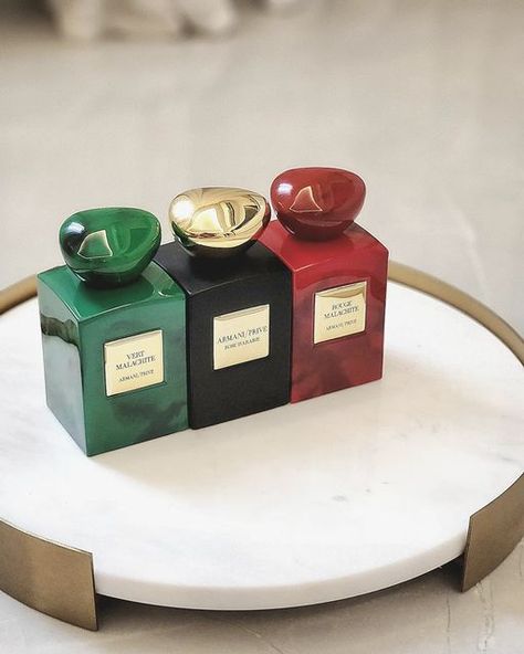 Marlou Perfume, Rouge Malachite Armani, Parfuma Roses, Parfums De Marly Layton Exclusif, Green Perfume Bottle, Perfume Photography, Perfume Tray, Perfume Lover, You Choose