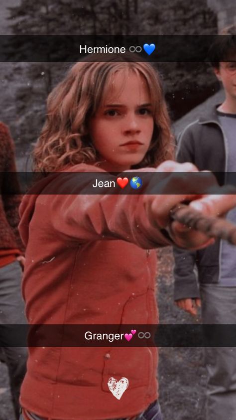 Add me on Snapchat! Username: potterhead21315 https://t.snapchat.com/rxMZLFAm Harry Potter Usernames, Shifting Script, Add Me On Snapchat, Add Me, Hermione, Hogwarts, Snapchat, Harry Potter, Quick Saves