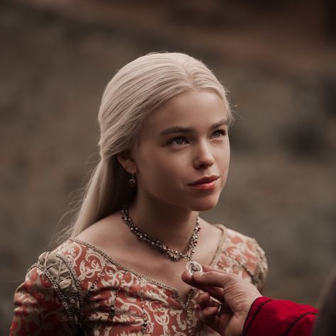 Milly Alcock, Targaryen Aesthetic, Rhaenyra Targaryen, Dragon Images, Dragon Age Inquisition, House Targaryen, House Of The Dragon, House Of Dragons, A Song Of Ice And Fire