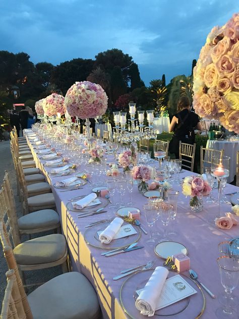 Micro Wedding Reception, Wedding Ambiance, Dream Wedding Reception, Quince Decorations, Theme Inspiration, Dream Wedding Decorations, Birthday Dinner Party, Dream Wedding Venues, Dream Wedding Ideas Dresses