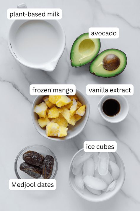 Mango Avocado Smoothie Ingredients Mango Avocado Smoothie, Smoothie Avocado, Yummy Fruit Smoothies, Avocado Smoothie Recipe, Mango Pineapple Smoothie, Avocado Health Benefits, Vanilla Smoothie, Mango Avocado, Frozen Mango