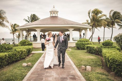 Moon Palace, Gazebo in Nizuc section Moon Palace Cancun Wedding, Cancun Wedding Photography, Moon Palace Cancun, About Moon, Dream Beach Wedding, Moon Palace, Palace Wedding, Gazebo Wedding, Cancun Wedding