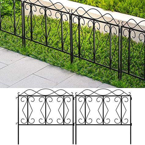 Flower Garden Borders, Privacy Landscaping Backyard, Decorative Garden Fence, Fenced Vegetable Garden, Dog Barrier, Wire Fencing, Porch Landscaping, Garden Fence Art, Decorative Garden Fencing