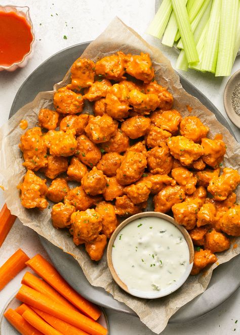 Breaded Chicken Thighs, Spicy Chicken Bites, Creamy Honey Mustard Chicken, Freezing Cooked Chicken, Buffalo Chicken Tenders, Chicken Bites Recipes, Buffalo Chicken Bites, Gimme Delicious, Spicy Buffalo Chicken