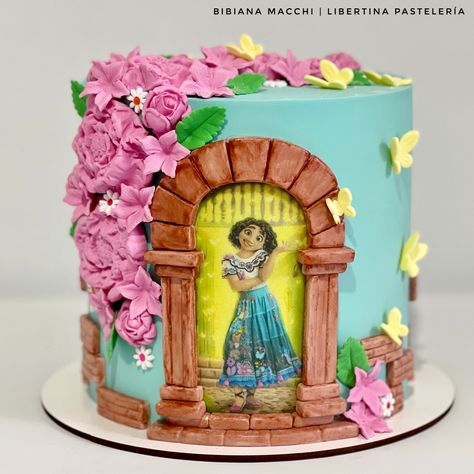 Mirabelle Cake Encanto, Mirabel Encanto Cake Ideas, Encanto Cake Mirabel, Mirabel Cake Ideas, Simple Encanto Cake Ideas, Maribel Encanto Cake, Easy Encanto Cake, Encanto Smash Cake, Mirabel Encanto Cake