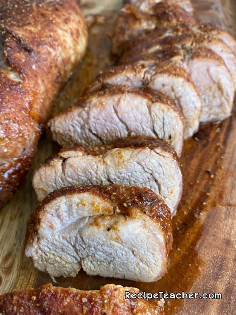 Oven Roasted Pork Tenderloin, Oven Roasted Pork, Loin Roast Recipes, Pork Tenderloin Oven, Roasted Pork Tenderloin Recipes, Hey Grill Hey, Baked Pork Tenderloin, Pork Roast In Oven, Roasted Pork Tenderloin