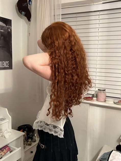 Merida Hair, Curly Ginger Hair, Dream Hair, Long Curly Hair, Ginger Hair, Long Curly, Pretty Hairstyles, Wavy Hair, Hair Goals