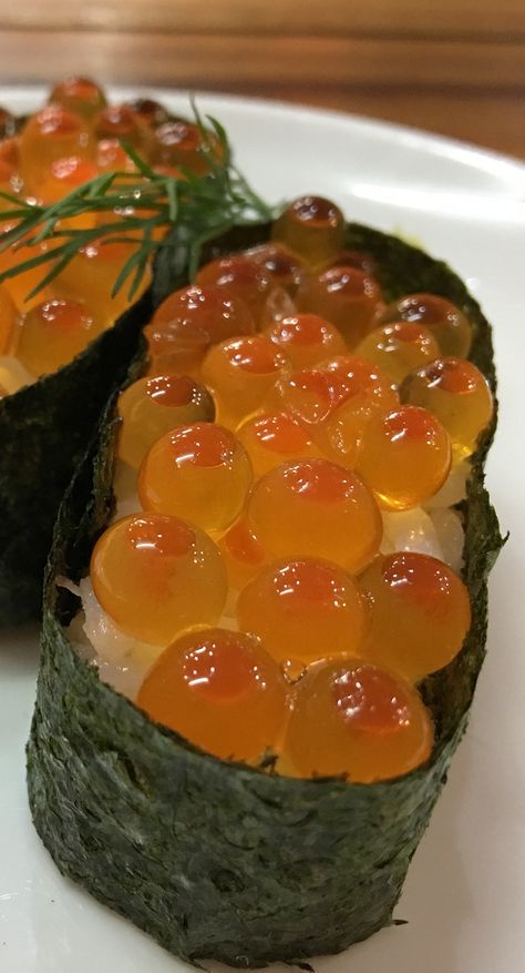 Very popular Japanese sushi with rice and salmon caviar. #party #appetizers #healthy #seafood #sushi #caviar #roe Party Appetizers Healthy, Caviar Sushi, Caviar Party, Rice And Salmon, Seafood Ideas, Salmon Caviar, Appetizers Healthy, Seafood Sushi, Sushi Boat