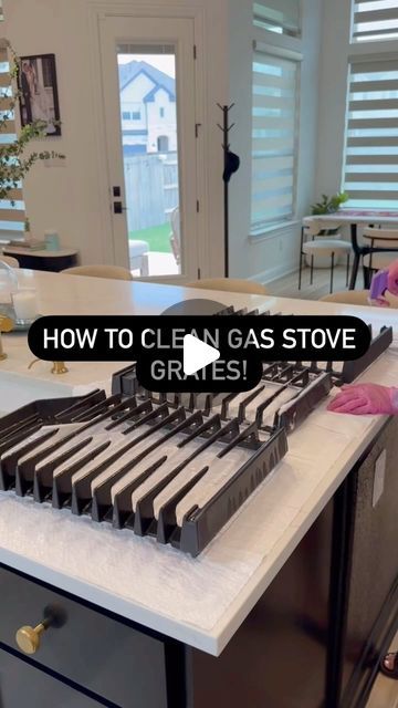 Vanesa Amaro on Instagram: "How do you clean your gas stove grates? • #clean #viral #kitchen #trending #stove #grates #gas" Cleaning Grease Off Stove, Best Way To Clean Gas Stove Grates, How To Clean Greasy Stove Hood, How To Clean Stove Grates Cast Iron, Cleaning Stove Grates, How To Clean Stove Top Grates, Cleaning Gas Stove Grates, How To Clean Gas Stove Grates, How To Clean Stove Grates