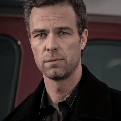 Icon Argent Teen Wolf, Jr Bourne, Wolf Icon, Chris Argent, Arthur Leywin, Theo Raeken, Sarah Bolger, Wolf Character, Teen Wolf Mtv