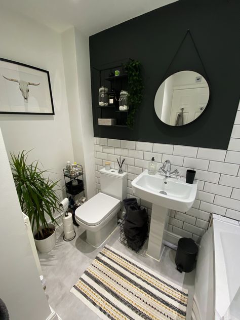 Farrow and ball downpipe colour on the wall, metro tile bathroom, with dark grout Bathroom Dark Grout, Metro Tile Bathroom, Black Grout Bathroom, Bathroon Ideas, Metro Tiles Bathroom, Dark Grout, Toilet Ideas, Black Grout, Metro Tiles