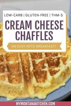 Cream Cheese Chaffles, Cream Cheese Waffles, Cheese Chaffles, Easy Keto Breakfast, Desayuno Keto, Cheese Waffles, Waffle Maker Recipes, Keto Cream, Baking Soda Beauty Uses