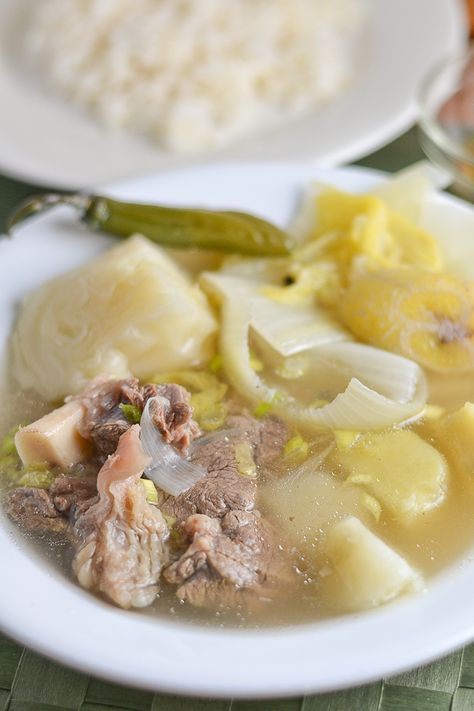 Beef Lauya - Filipino style soup consisting of beef shank and vegetables. Lauya Recipe, Beef Nilaga Recipe, Beef Soup Recipes, Beef Shank, Filipino Foods, Filipino Style, Soup Dish, Vegetable Beef Soup, Filipino Dishes