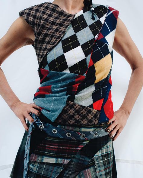 Rave Review Fall 2024 Milan Fashion Week Patchwork Top and Skirt Details Aw24 Runway, Patchwork Trends, Rave Review, Reworked Fashion, Patchwork Fashion, Skirt Details, Trend 2024, Fashion Themes, Patchwork Top