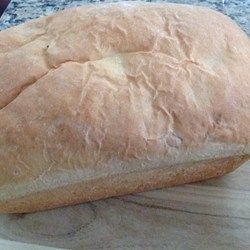 Low-Salt White Bread - Allrecipes.com Jewish Rye Bread, Low Sodium Bread, Amish White Bread, Heart Healthy Recipes Low Sodium, Low Salt Recipes, Amish Bread, No Sodium Foods, Plain Bread, Kidney Friendly Foods