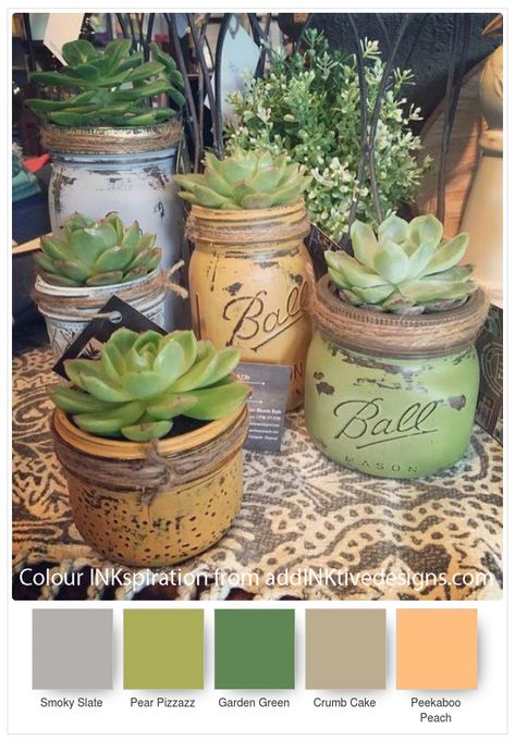 Colour Combo Ideas for Paper Succulents Mason Jar Succulents, Paper Succulents, Tattoo Plant, Mason Jar Projects, Diy Jar Crafts, Mason Jar Crafts Diy, Bohol, Ball Jars, Jar Diy