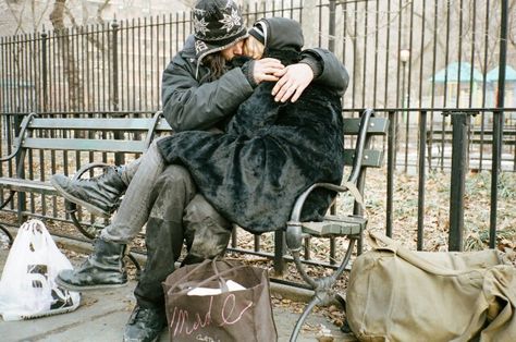 Caleb Landry Jones and Arielle Holmes on the set of Heaven Knows What (2014) Heaven Knows What, Requiem Of A Dream, Caleb Landry Jones, Requiem For A Dream, Trainspotting, Love Film, Nicolas Cage, Me As A Girlfriend, Film Set